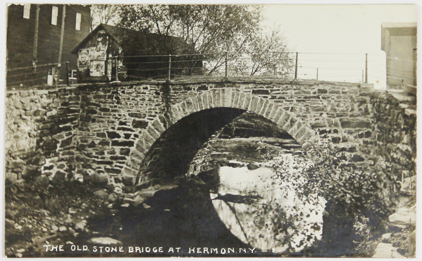 Closeup of the Bridge